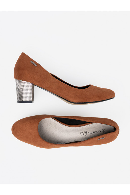 rudos spalvos aukštakulniai z ozdobnym m obcasem rudos spalvos aukštakulniai z ozdobnym m obcasem