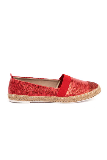 raudonos spalvos espadrilės z błyszczącą nitką