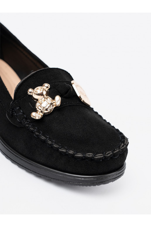 Juodos spalvos iš zomšos pusbačiai z ozdobnym misiem