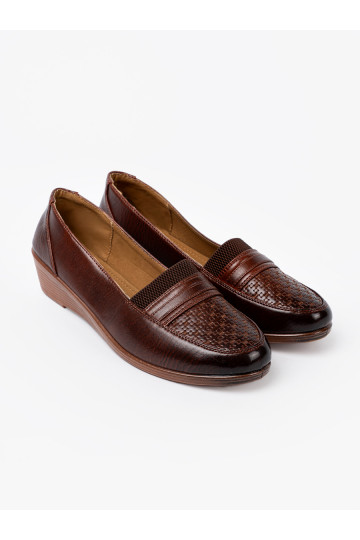 moteriški pusbačiai slip-on z fakturowanym noskiem 2