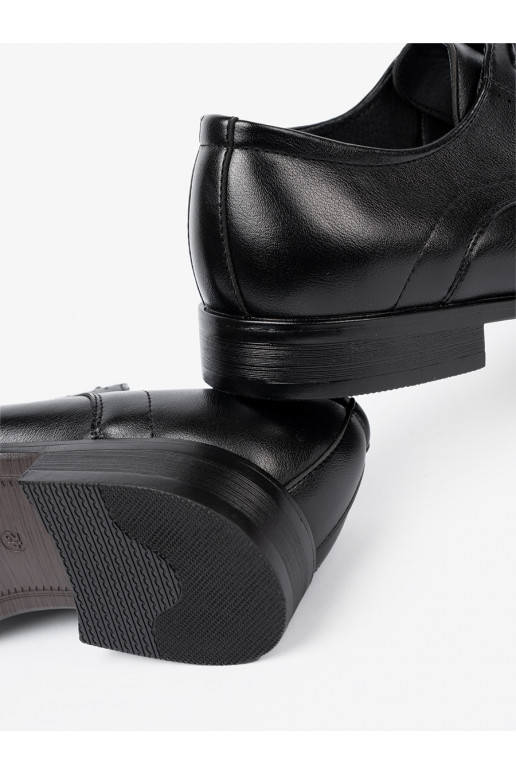 Elegantiško stiliaus pusbačiai  j czerni i połysku