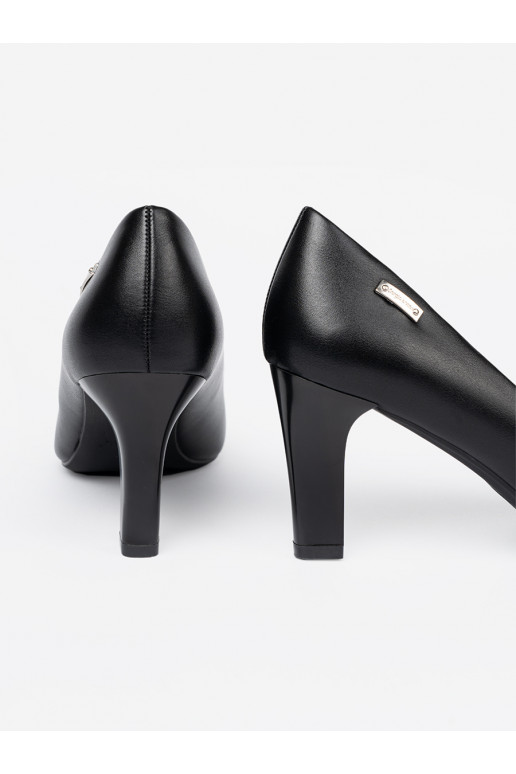  aukštakulniai  kolorze juodos spalvosm Sergio Leone