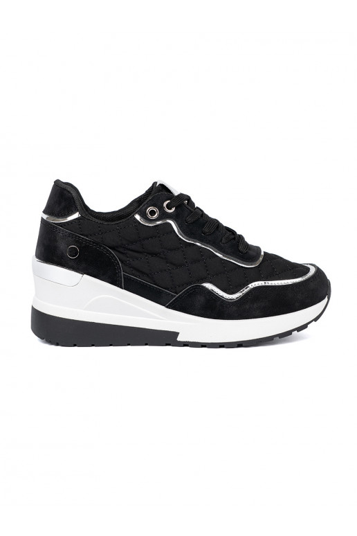 Juodos spalvos  modelio batai 