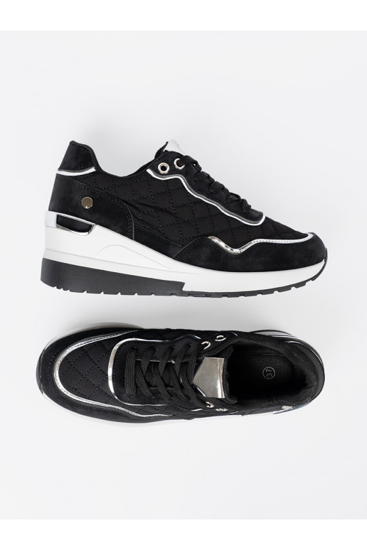 Juodos spalvos  modelio batai 