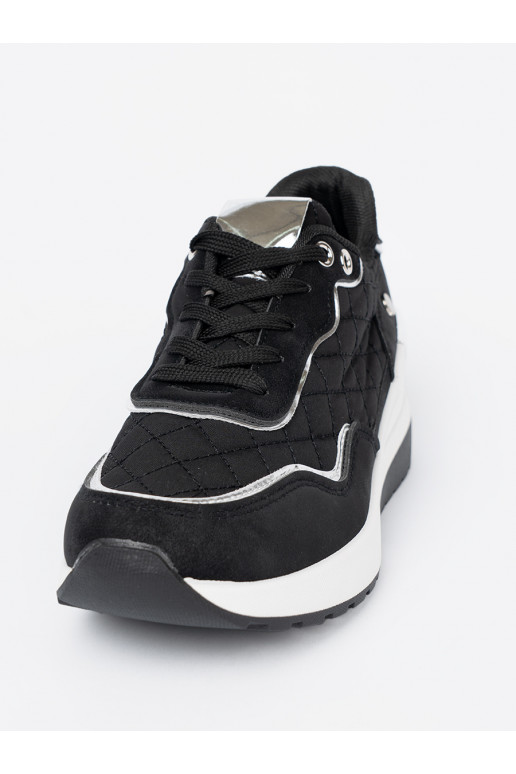 Juodos spalvos  modelio batai 