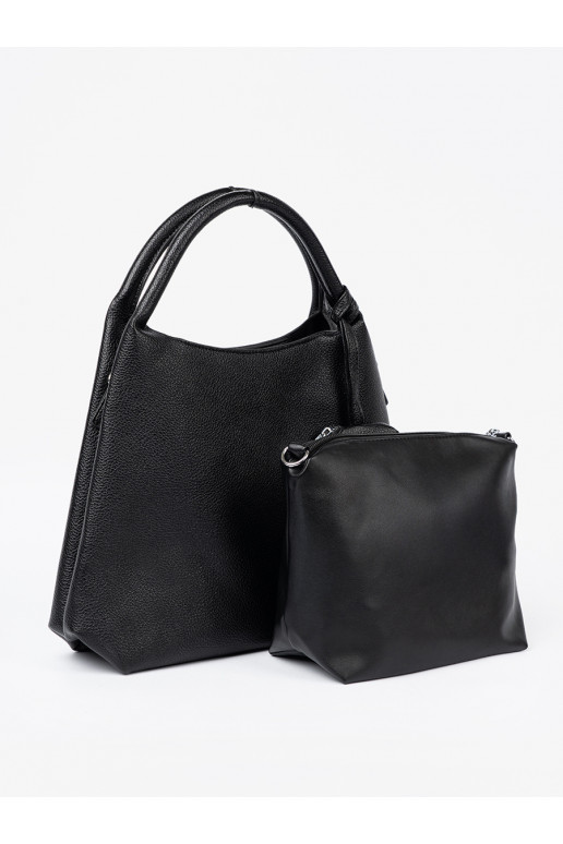   rankinė z kosmetyczką środku