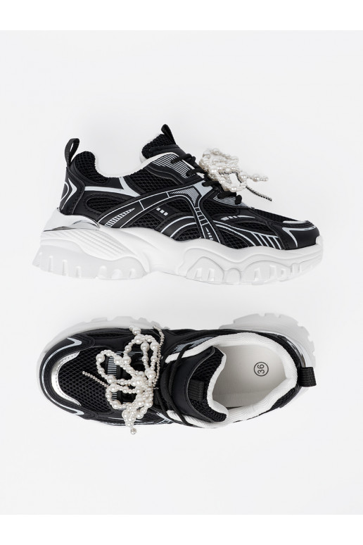 Juodos spalvos  modelio batai z białą kokardą i koralikami