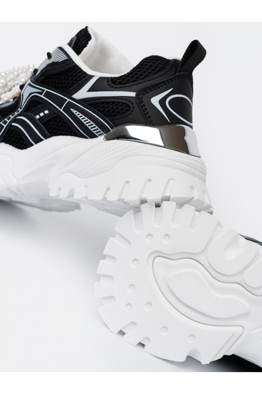 Juodos spalvos  modelio batai z białą kokardą i koralikami