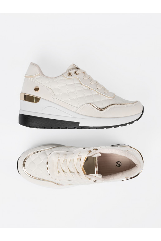 smėlio spalvos  modelio batai z połyskującymi mi akcentami