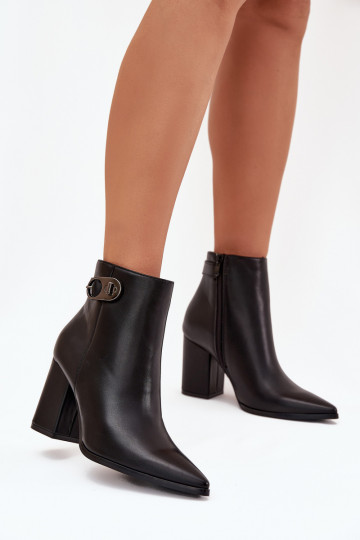 Moteriški aulinukai  Detalem Juodos spalvos Tharina 2