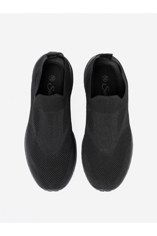 Sportinio stiliaus batai typu slip-on juodos spalvosm kolorze