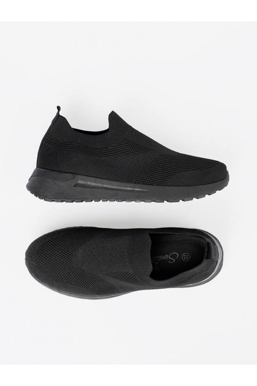 Sportinio stiliaus batai typu slip-on juodos spalvosm kolorze