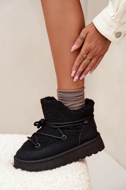 sniego batai  su platforma su kailiuku Typu Baranek Big Star SS274109 Juodos spalvos sniego batai  su platforma su kailiuku Typu Baranek Big Star SS274109 Juodos spalvos