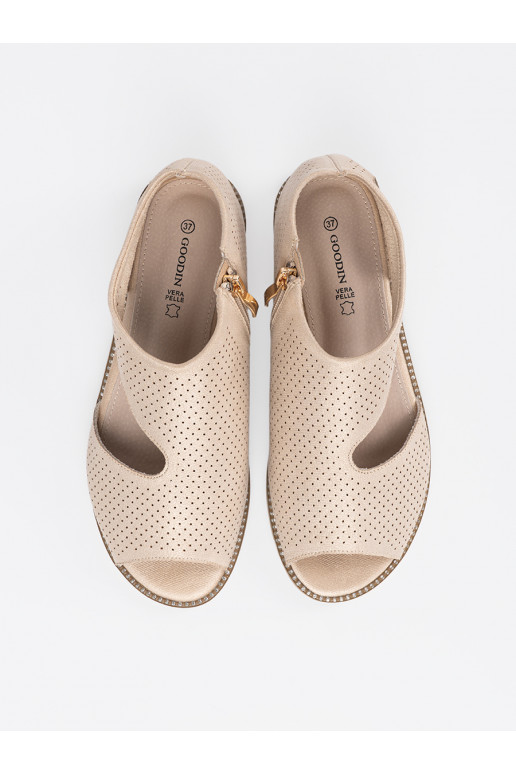 aukso spalvos sandalai  