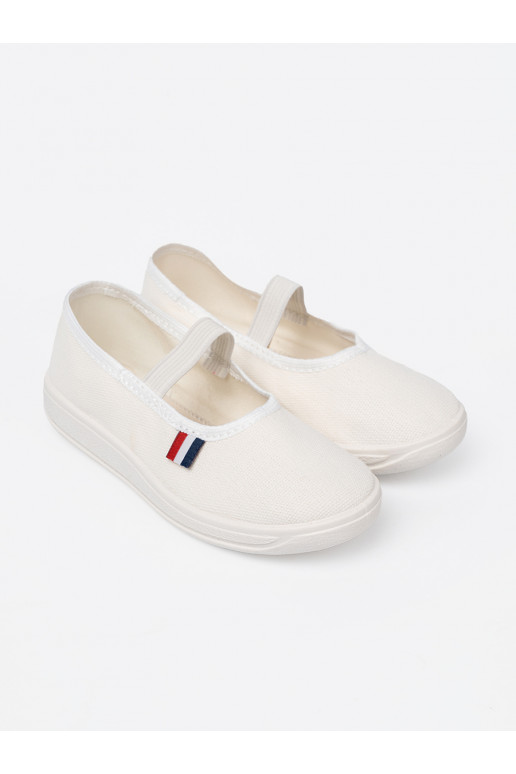  baltos spalvos batai z m paskiem