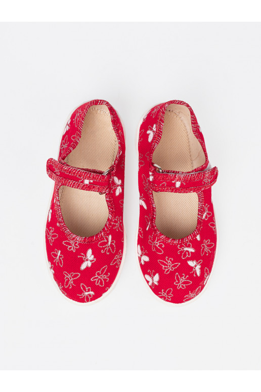 Sportbačiai  y raudonos spalvos Sportbačiai  y raudonos spalvos