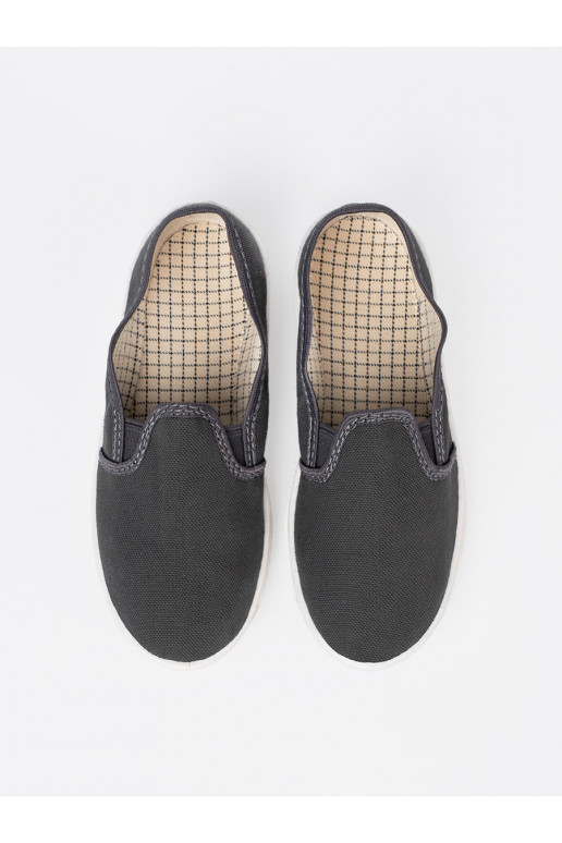 Proste pilkos spalvos batai z mi wstawkami 