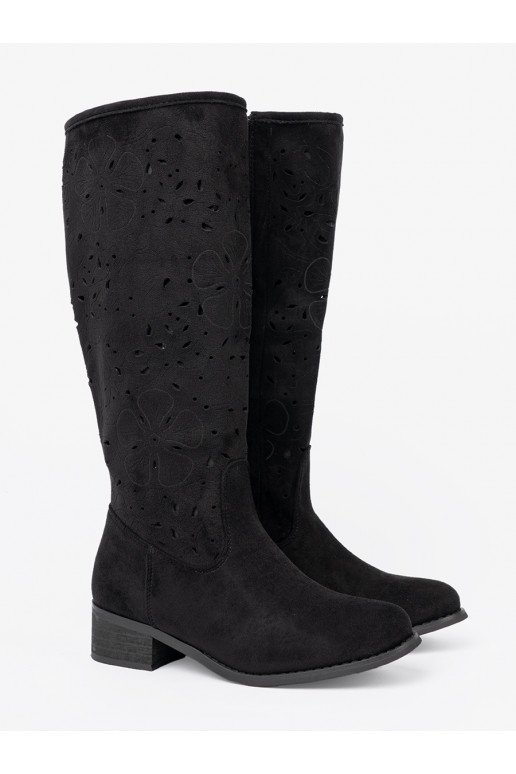 iš zomšos juodos spalvos ilgaauliai przed kolano