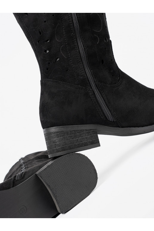 iš zomšos juodos spalvos ilgaauliai przed kolano