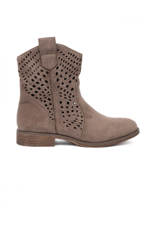 smėlio spalvos batai  kowbojskim stylu smėlio spalvos batai  kowbojskim stylu