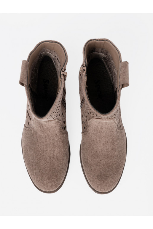 smėlio spalvos batai  kowbojskim stylu smėlio spalvos batai  kowbojskim stylu