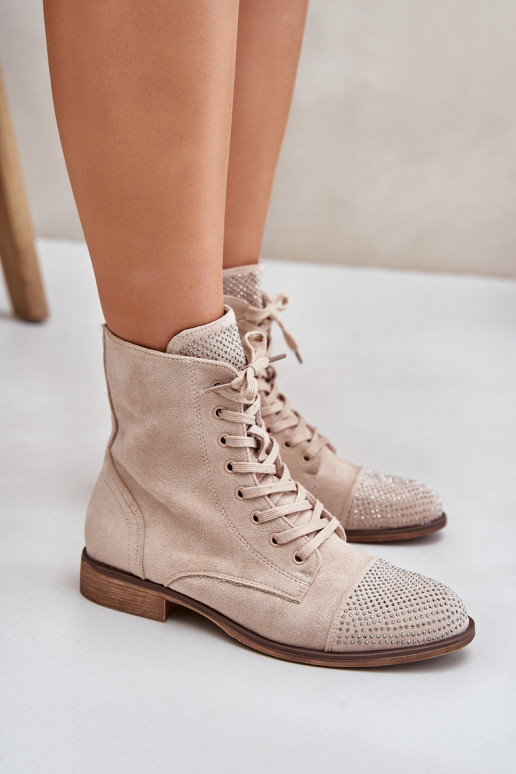 Dekoruotos Aulinukai su plačiais kulniukais iš eko zomšosowe pašiltinti dramblio kaulo spalvos Ellieo Dekoruotos Aulinukai su plačiais kulniukais iš eko zomšosowe pašiltinti dramblio kaulo spalvos Ellieo