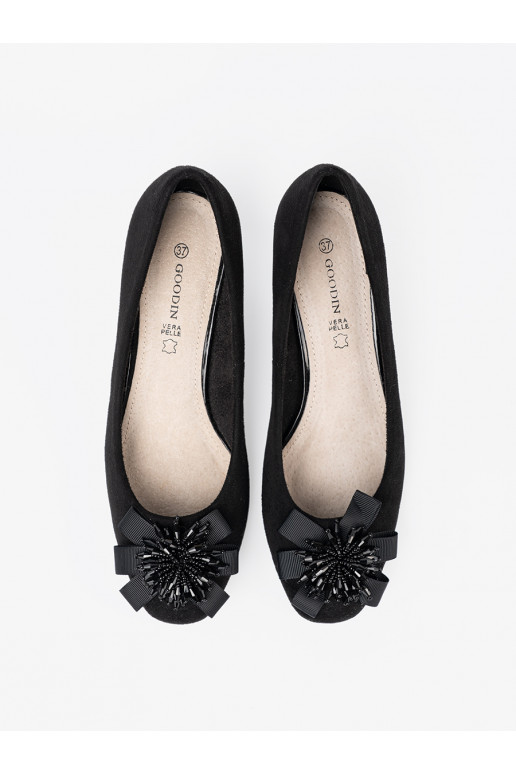 Juodos spalvos aukštakulniai z ozdobnym kwiatem