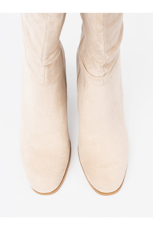 dramblio kaulo spalvos batai  i obcasem