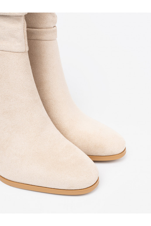 dramblio kaulo spalvos batai  i obcasem