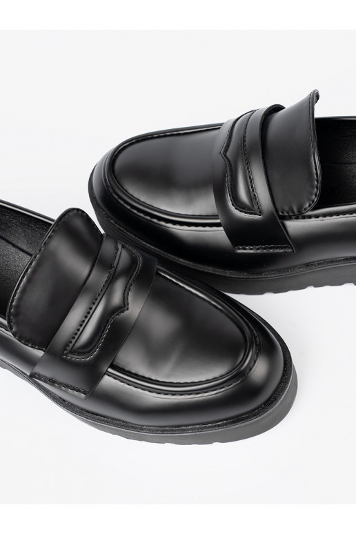 Elegantiško stiliaus juodos spalvos mokasinai su masyviu kulnu