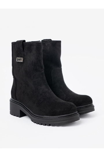 Juodos spalvos moteriški batai na masywnej podeszwie 2