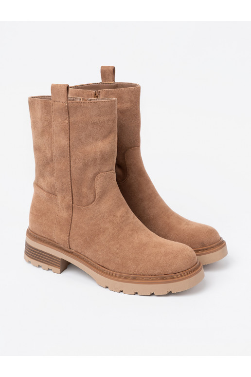 Minimalistyczne batai kamelowe z miękkiego zamszu Minimalistyczne batai kamelowe z miękkiego zamszu