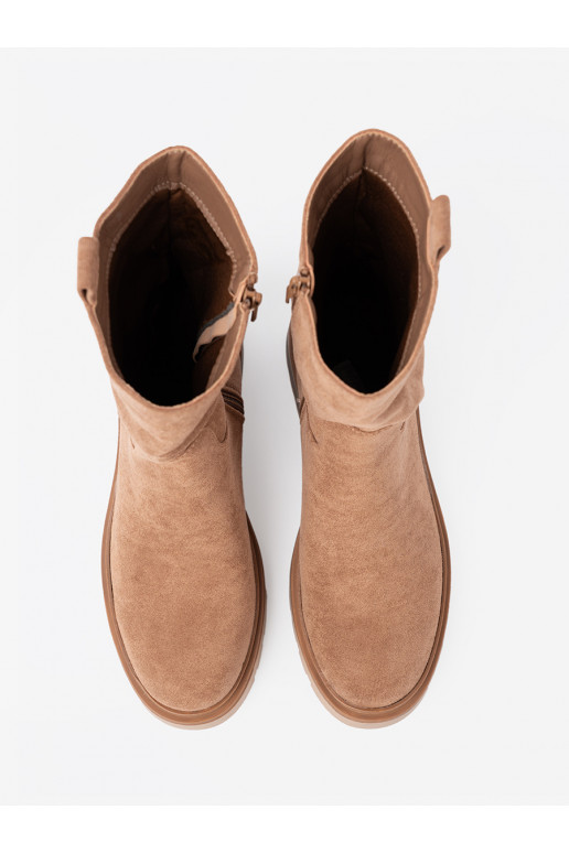 Minimalistyczne batai kamelowe z miękkiego zamszu Minimalistyczne batai kamelowe z miękkiego zamszu
