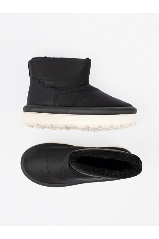 atsparūs vandeniui  sniego batai juodos spalvos z futrzanym wnętrzem