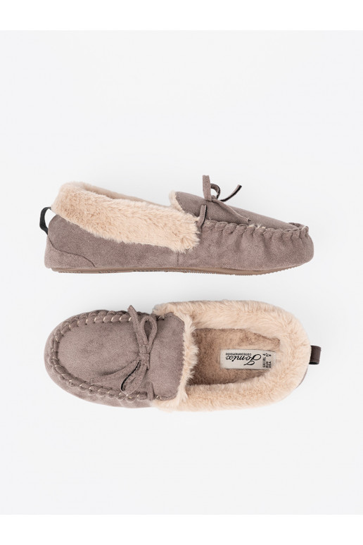 smėlio spalvos kapcie su bantuku i puszystym wnętrzem typu mokasinai
