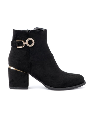 Juodos spalvos moteriški batai z elegancką sprzączką