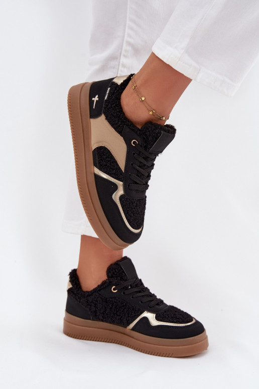  modelio batai  su platforma su kailiuku Typu Baranek Juodos spalvos Frelina