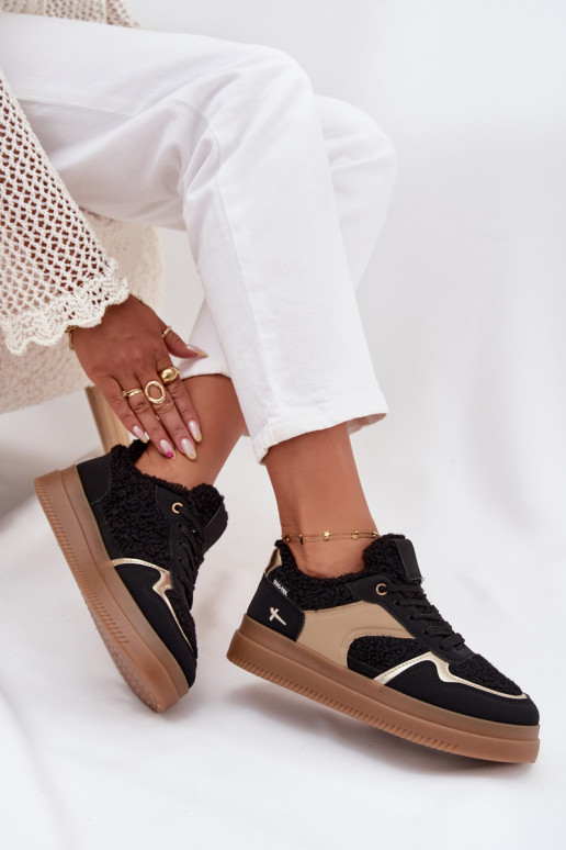  modelio batai  su platforma su kailiuku Typu Baranek Juodos spalvos Frelina