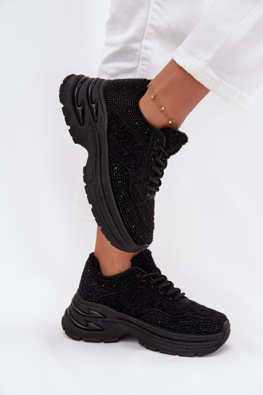 modelio batai  su tviskančiomis akutėmis ir kailiuku Typu Baranek Juodos spalvos Zarika  modelio batai  su tviskančiomis akutėmis ir kailiuku Typu Baranek Juodos spalvos Zarika