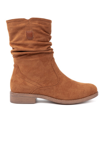 karamelinės spalvos batai 