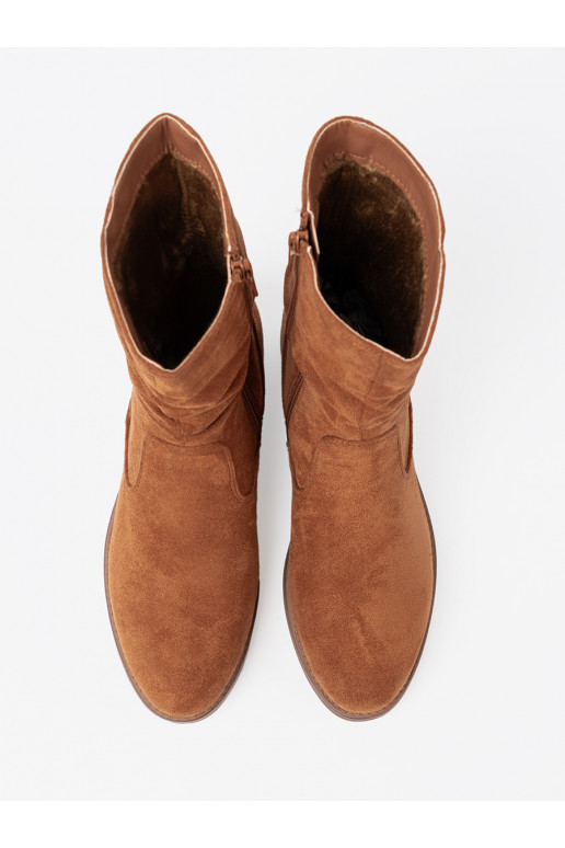 karamelinės spalvos batai 