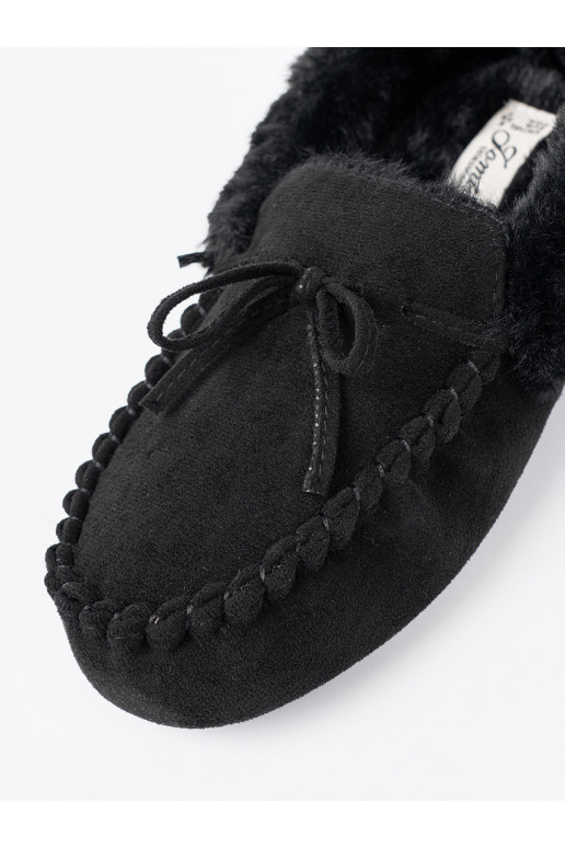 , juodos spalvos kapcie typu mokasinai su bantuku