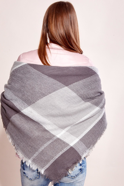 Tamsiai pilkos spalvos megztas šalikas