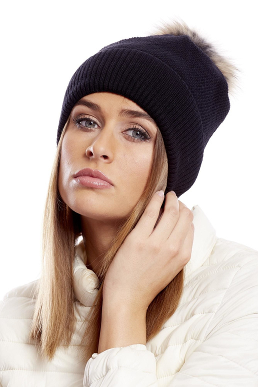 Kepurė -AT-CZ-171701.37-juodas