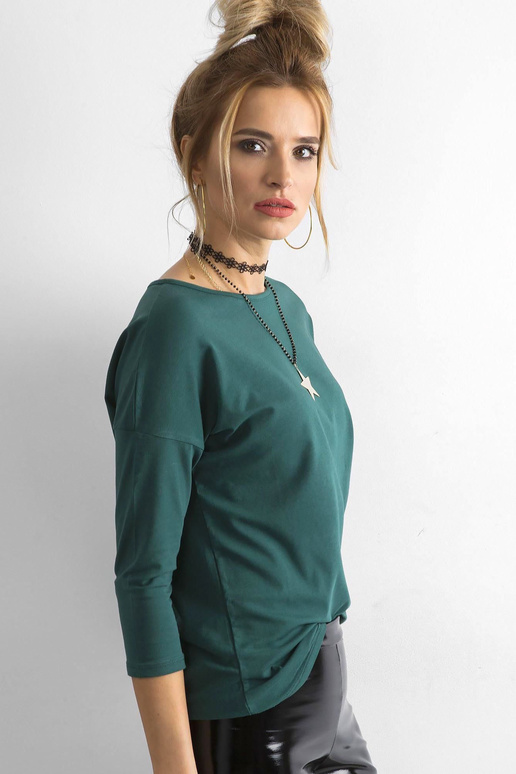 Balandžio mėnesio tamsiai žalia...