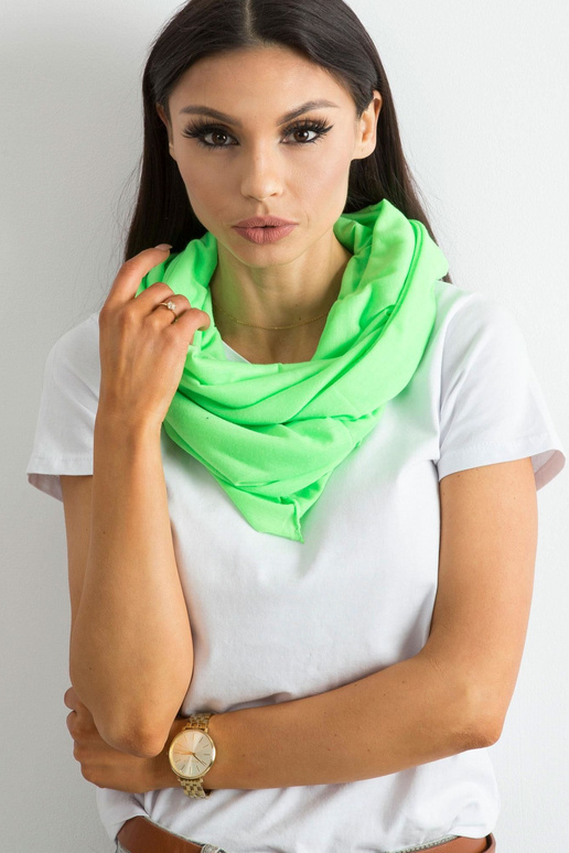 Fluo žalias kaminas