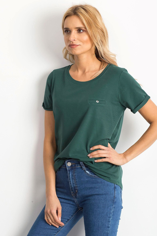 Tamsiai žalios spalvos...