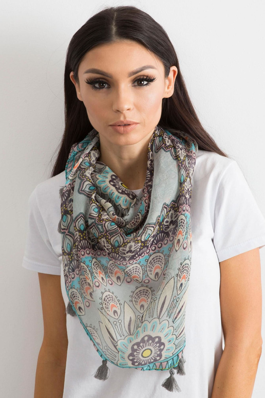 Pilka skara su etniniu raštu