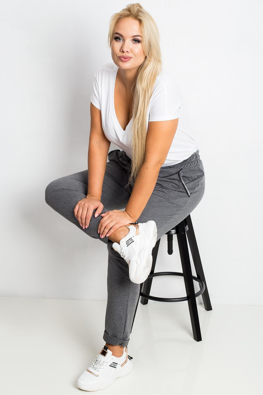 Tamsiai pilkos didelio dydžio kelnės...