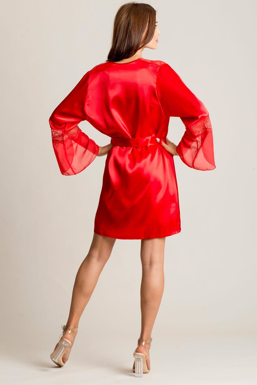 Raudonas rinkinys Akasya